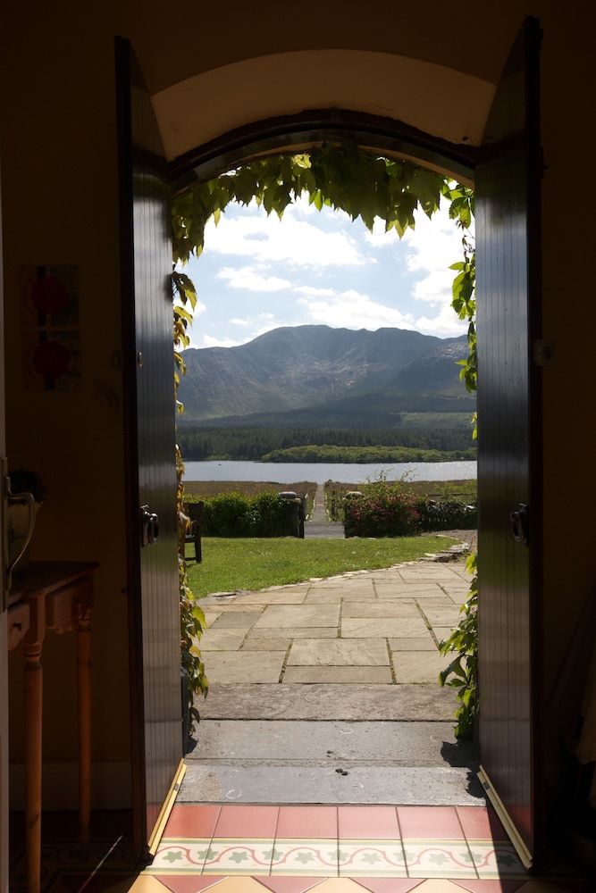 Lough Inagh Lodge Hotel 26/58