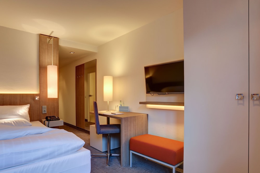 Kommerzhotel Koln 23/49