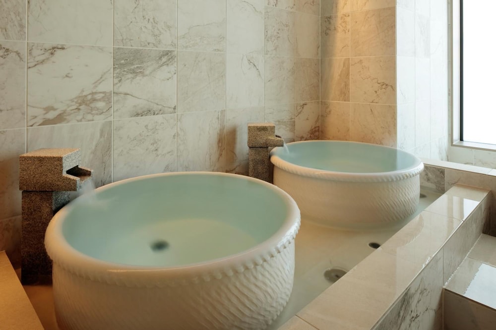 Candeo Hotels Kyoto Karasuma Rokkaku 35/45