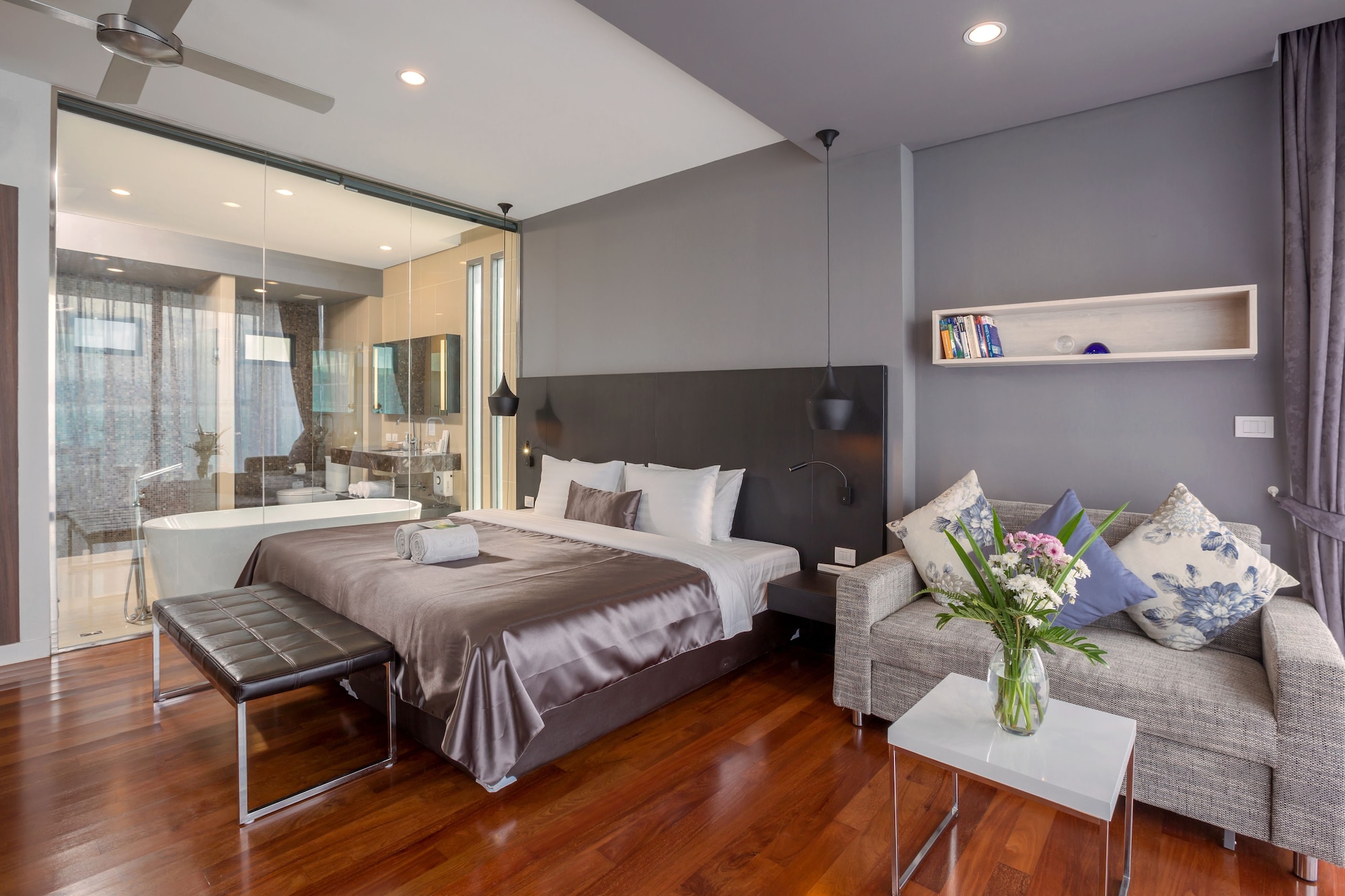 POOL, SUITE, SEA VIEW