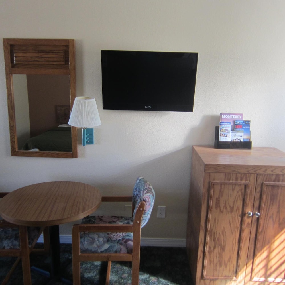 Americas Best Value Inn Seaside South 19/34
