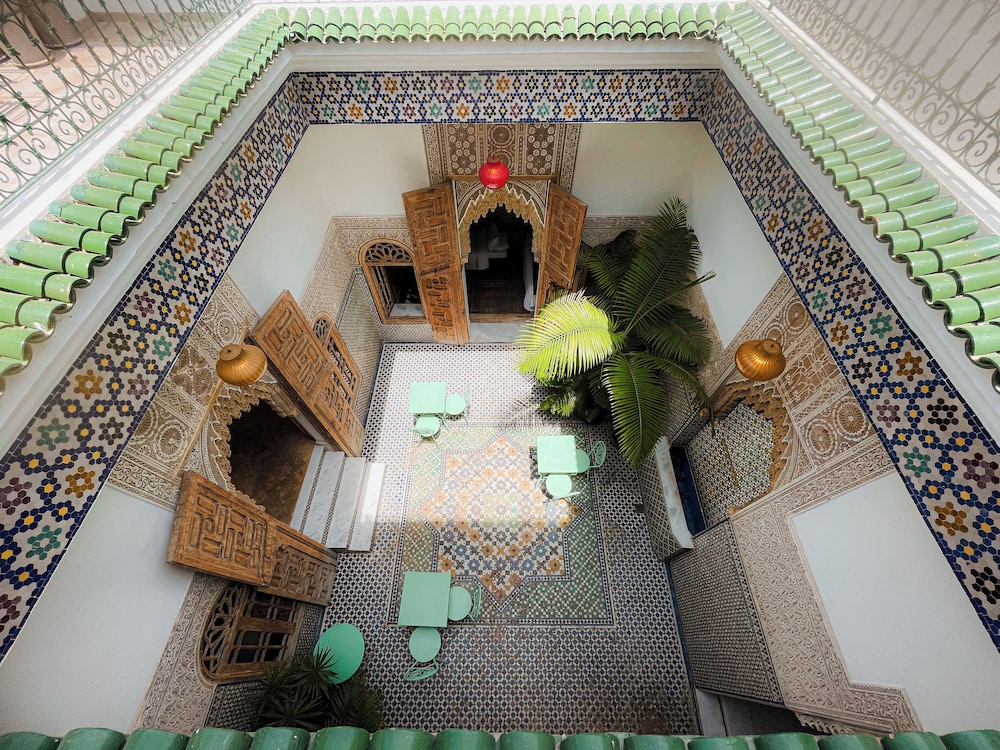Riad Zyo 6/50