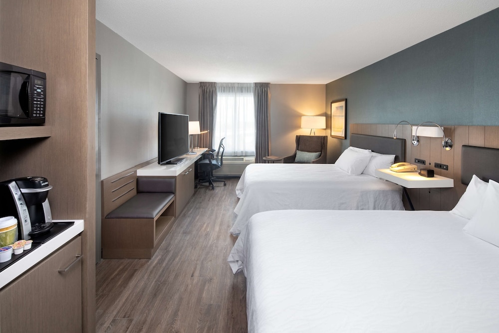 Hilton Garden Inn Halifax Airport 6/32