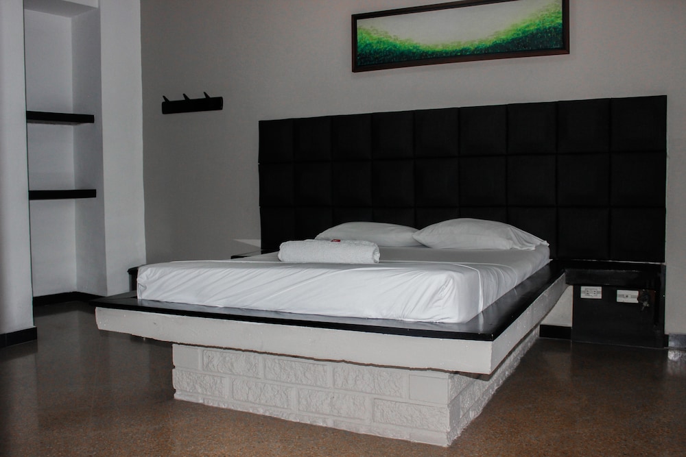 Hotel Natural Medellin 38/62