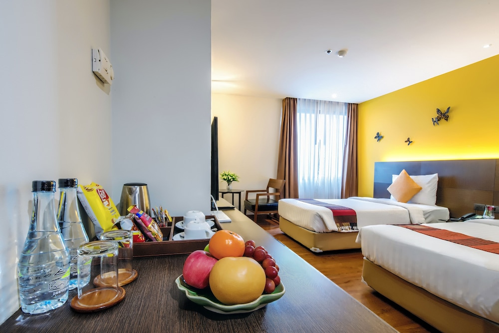 Buri Sriphu Hotel 35/66