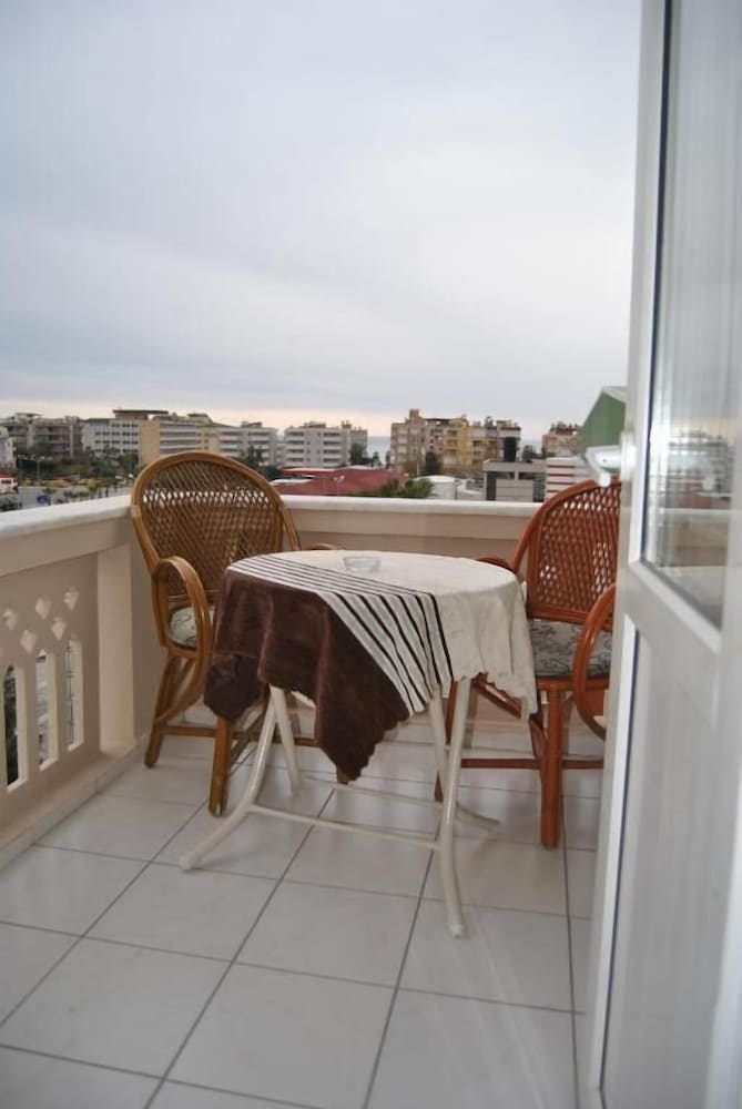 Best Life Apart Hotel 51/63