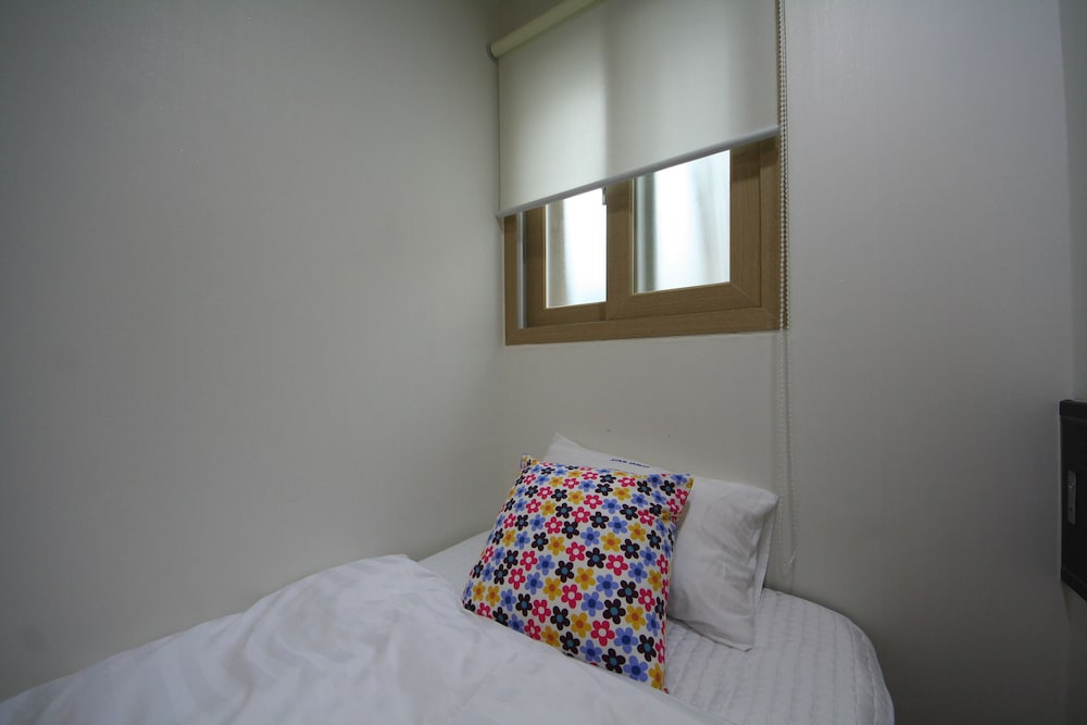 Star Guest House 20/45