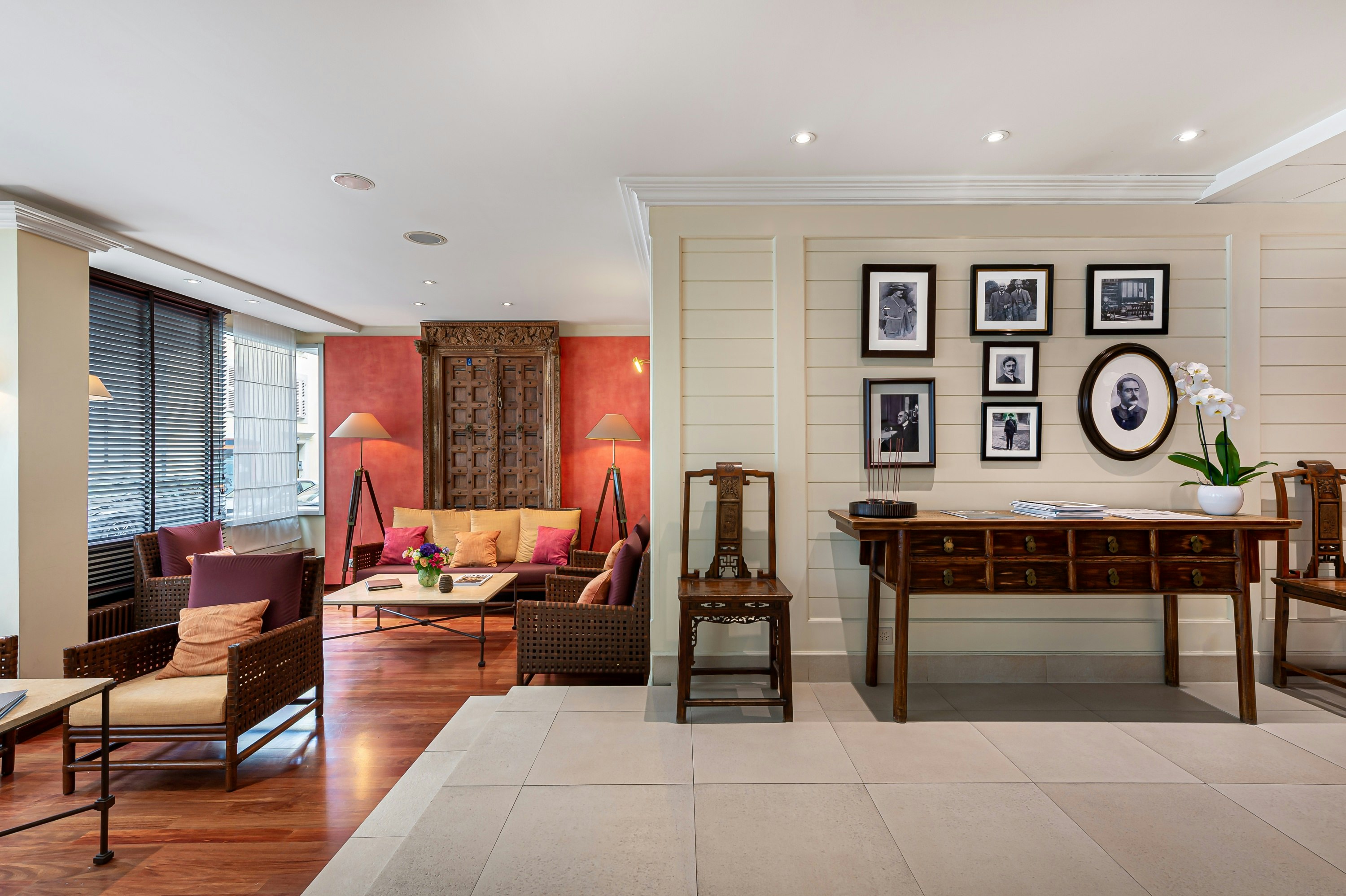 Kipling Hotel 48/56