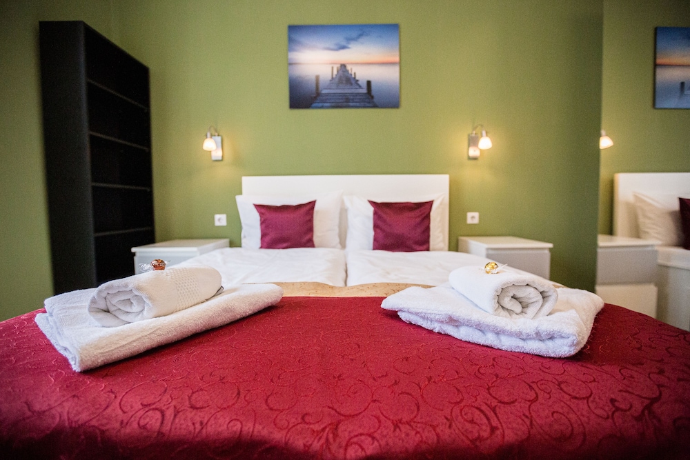 Di Verdi Imperial Hotel 28/58