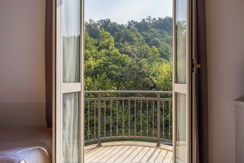Hotel Valentino 29/50