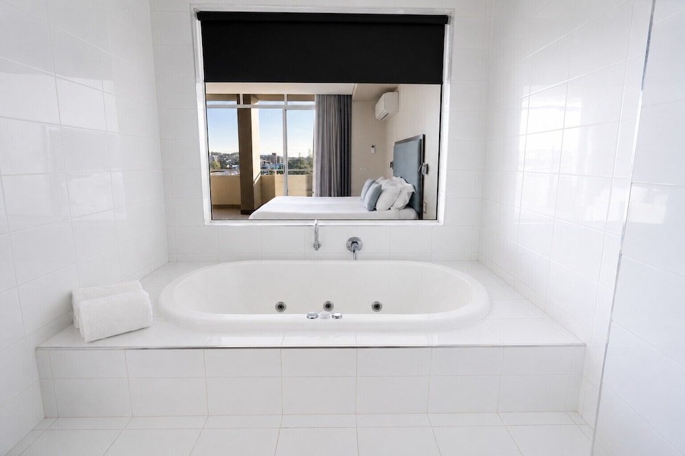 Mercure Centro Port Macquarie 68/68