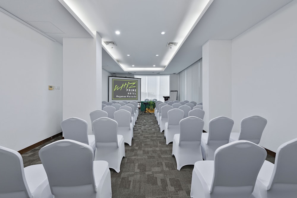 Whiz Prime Hotel Megamas Manado 38/42
