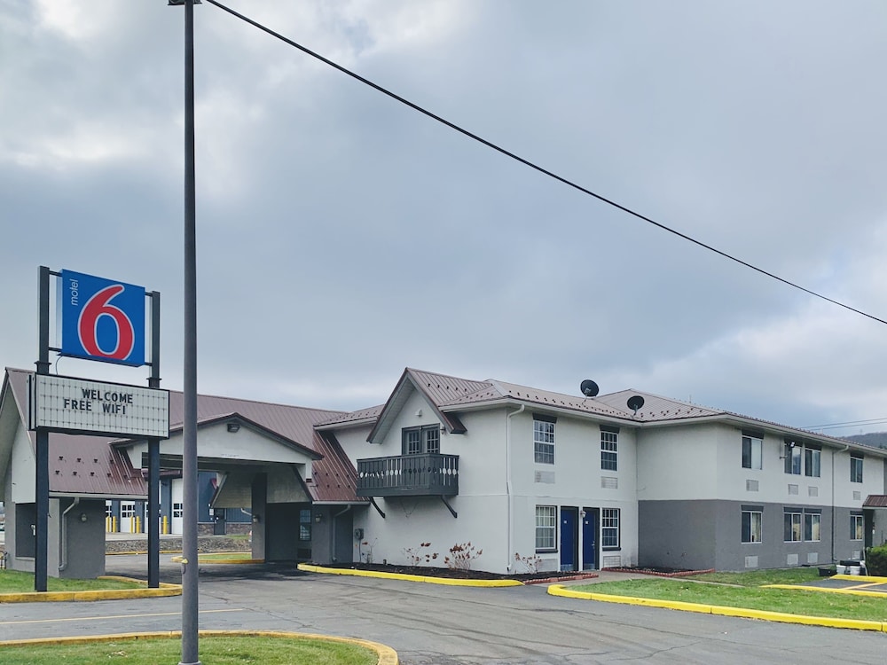 Motel6 McGraw, NY - Cortland in McGraw - NY