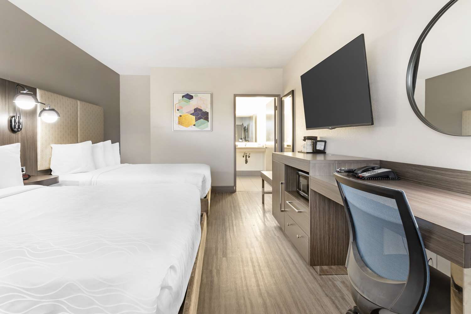 غرفة بسريرين مزدوجين لذوي الإعاقة، Best Western Marina State Beach 4/5