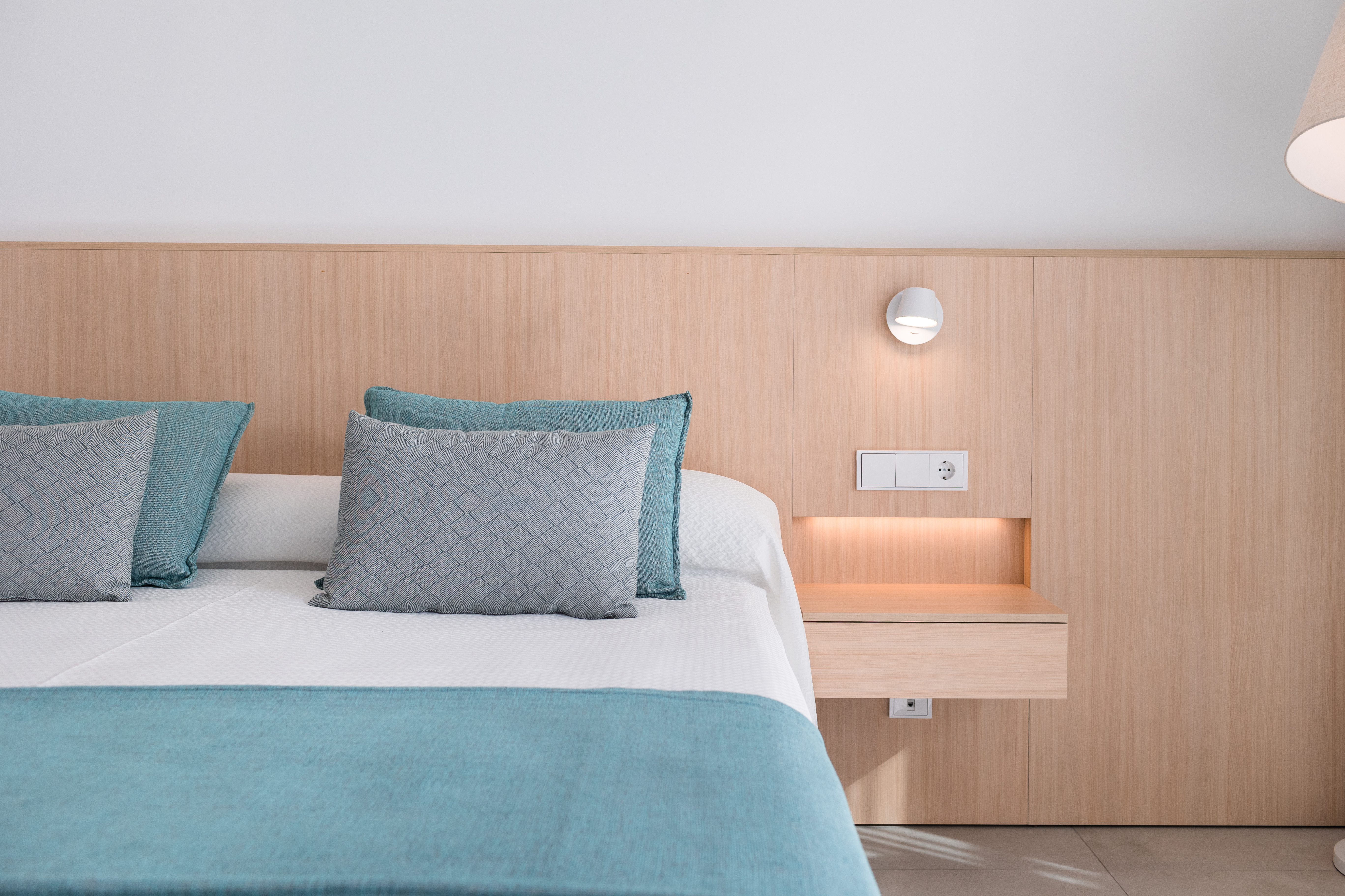 Hotel Petit Sagitario 35/50