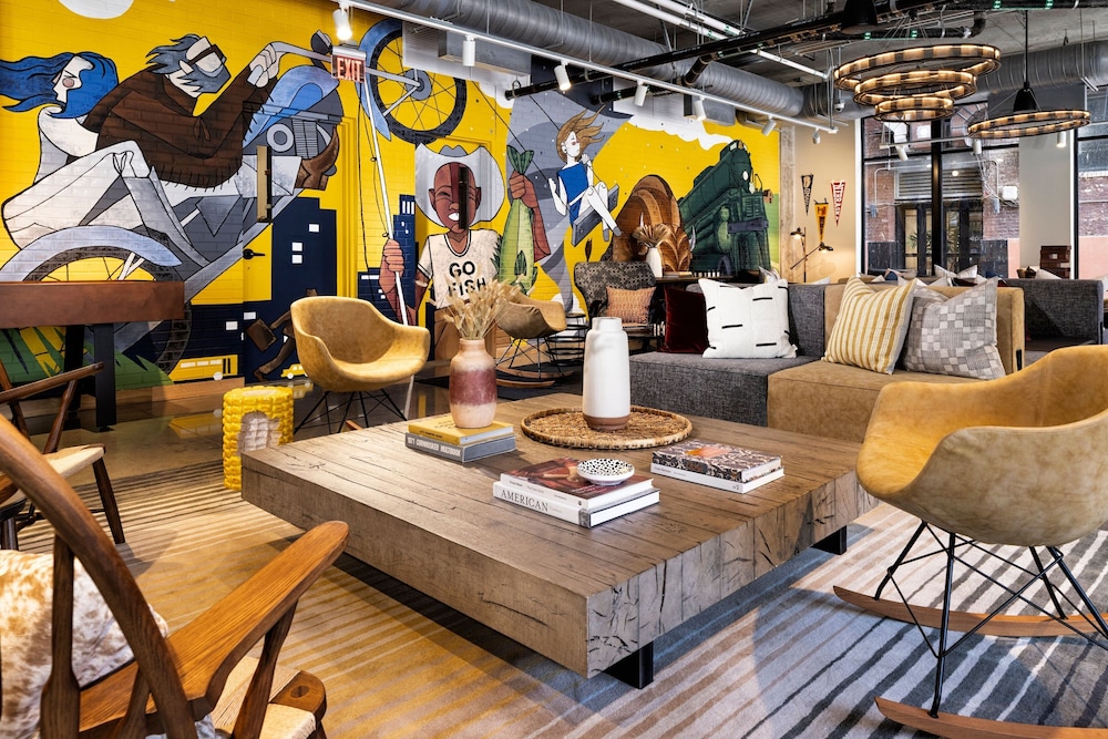 Moxy Omaha Downtown 19/37