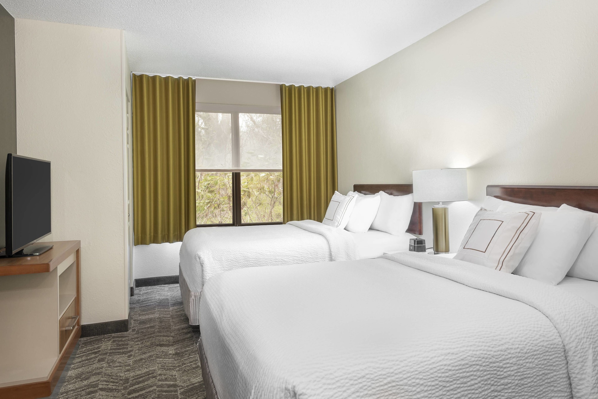 suite, 2 double beds