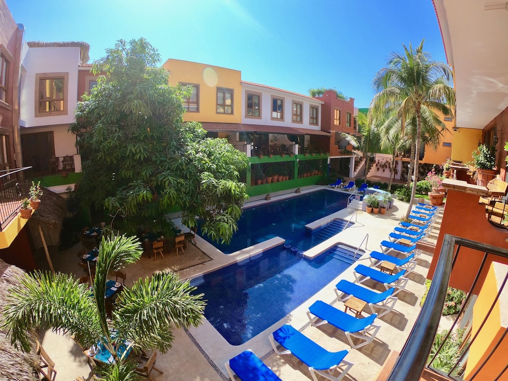 El Pueblito Sayulita 72/75