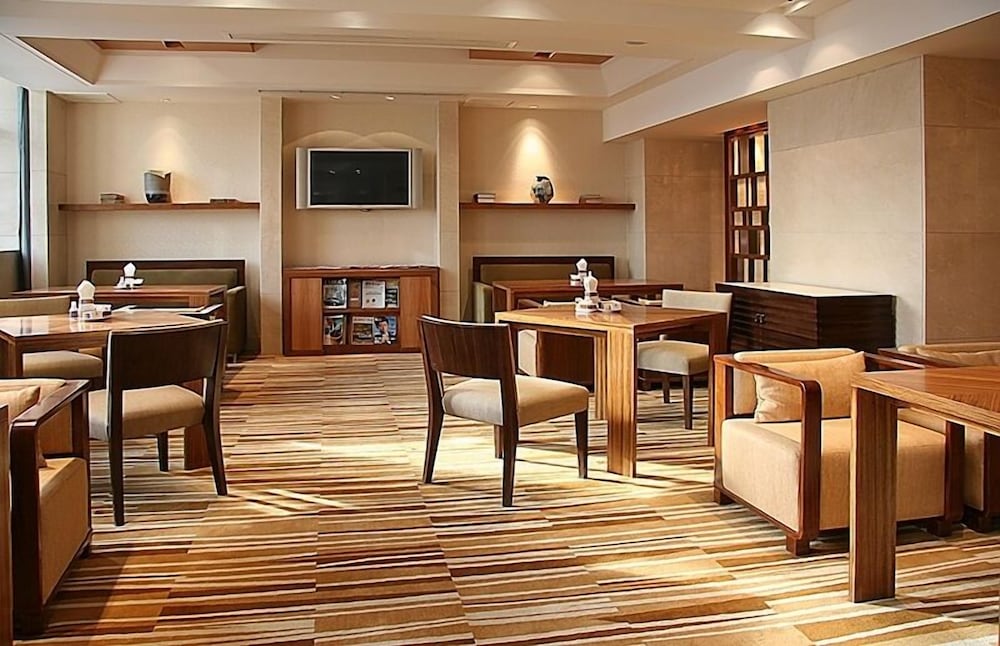 Beijing Minzu Hotel 28/36