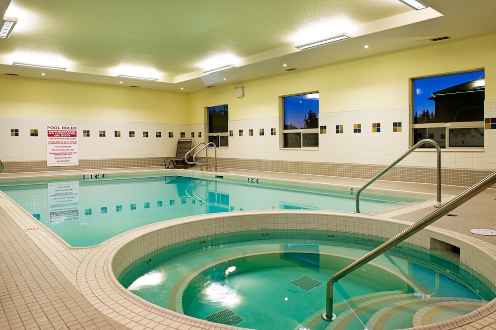 swimming pool spa
