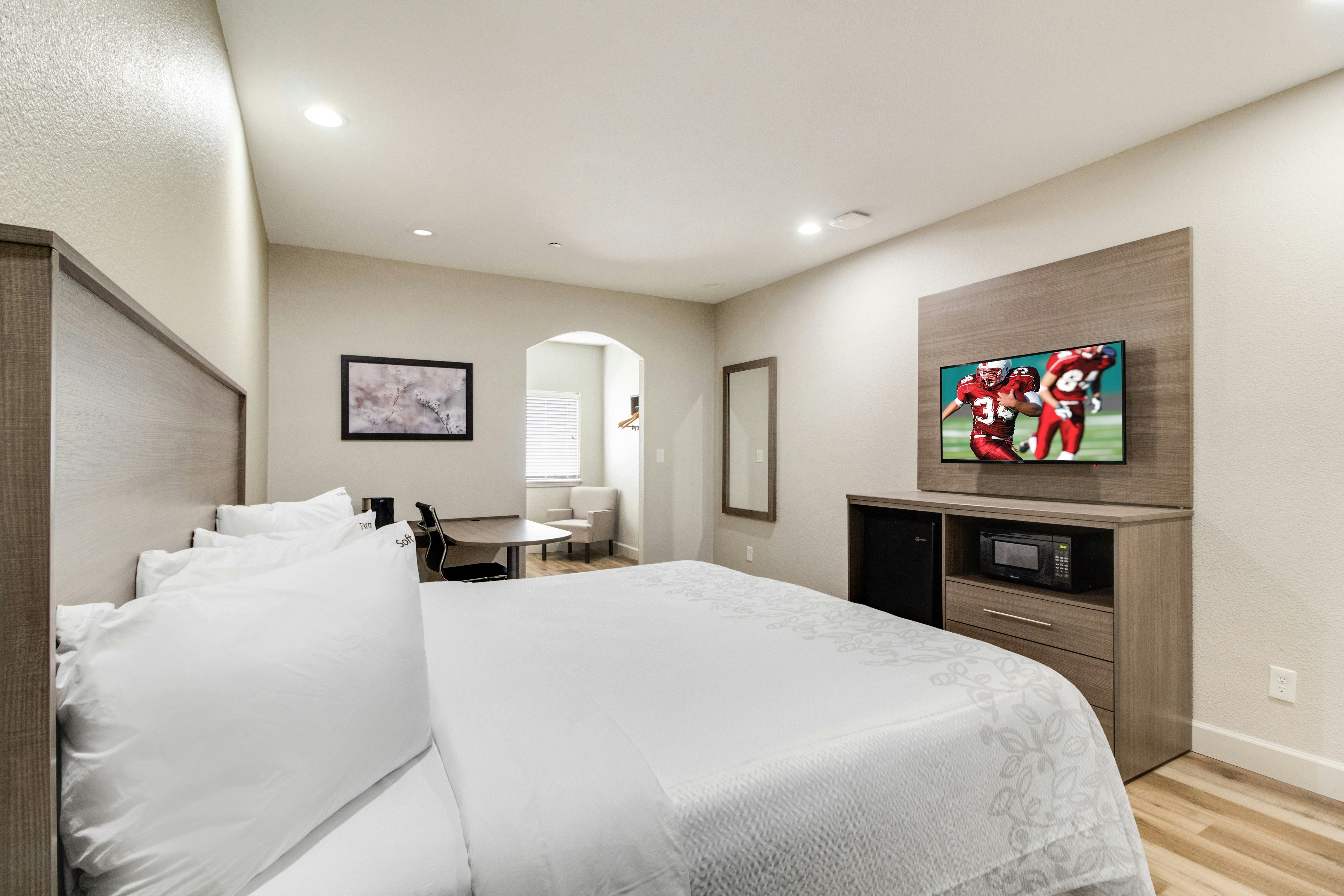 Superior, King Bed, Ocean View
