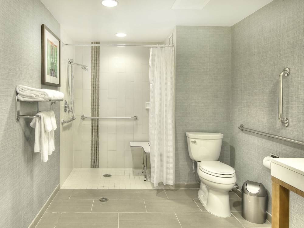 Hyatt Place Durham Southpoint 14/66