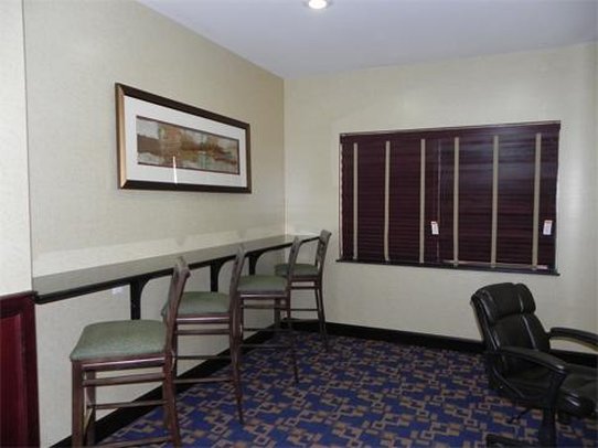 Holiday Inn Express Hotel And Suites Lubbock West 57/57