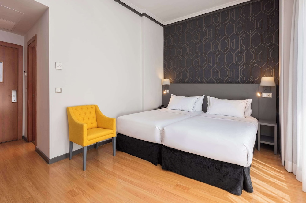 Hotel Madrid Plaza Espana Affiliated by Melia 14/40