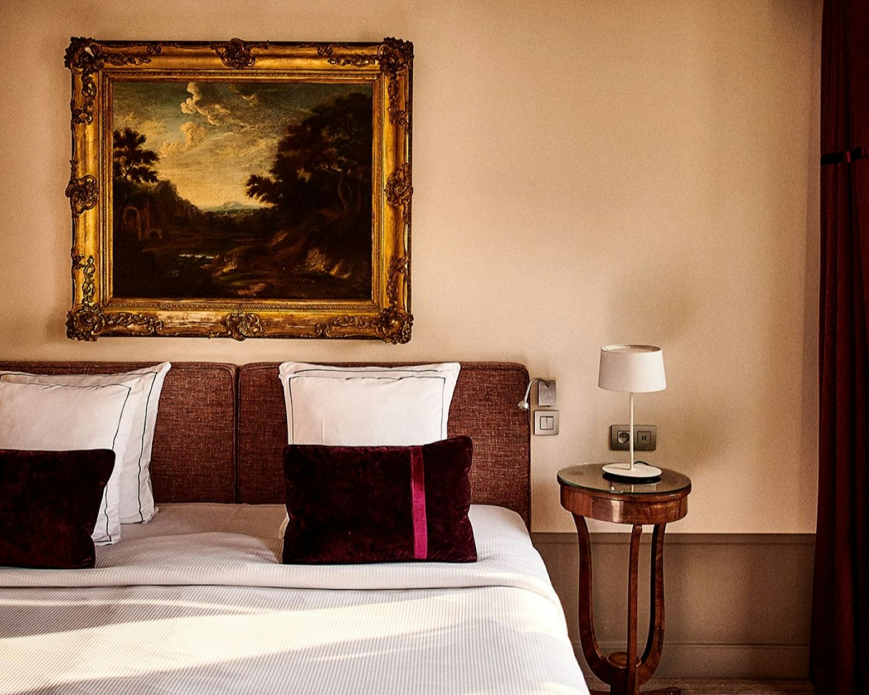 Hotel Parc Saint Severin 38/63
