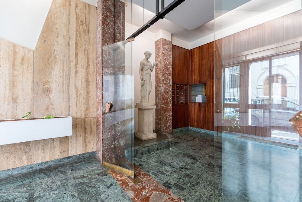 Rome As You Feel - Zoccolette Apartment 8/21