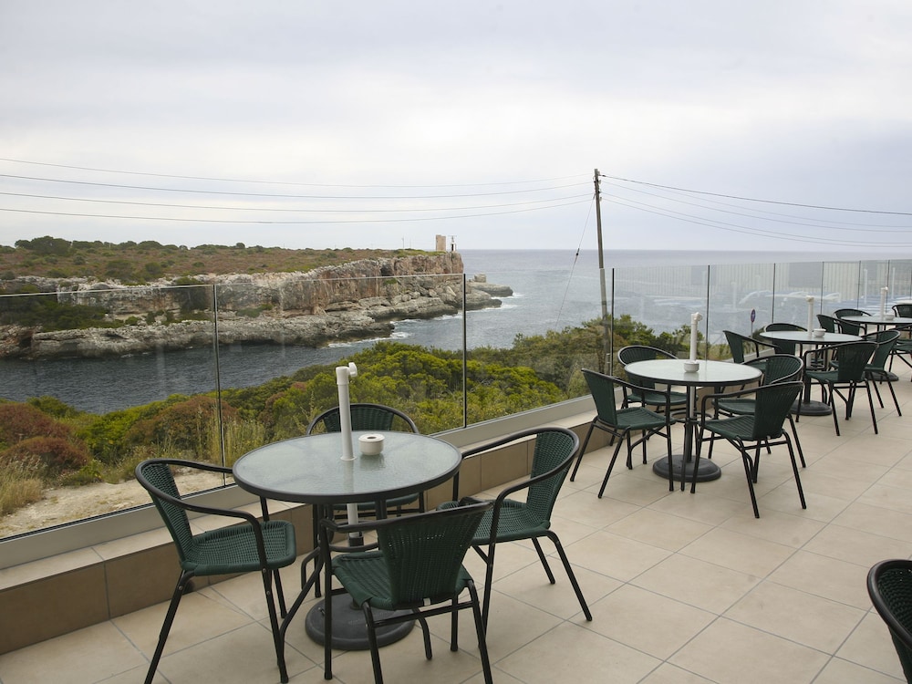 Hotel Rocamar 37/53