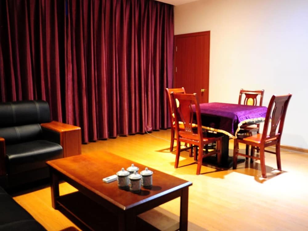 Greentree Inn Yancheng Dongtai Jianggang Yingbin Road Gangcheng Avenue Hotel 21/28