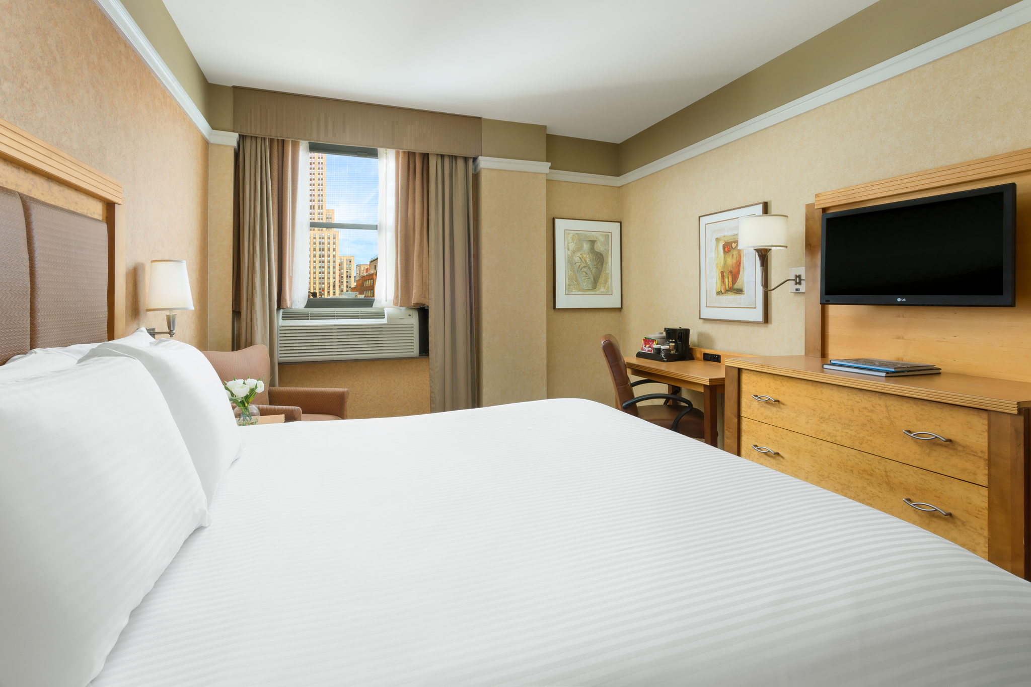 NYMA The New York Manhattan Hotel 5/16