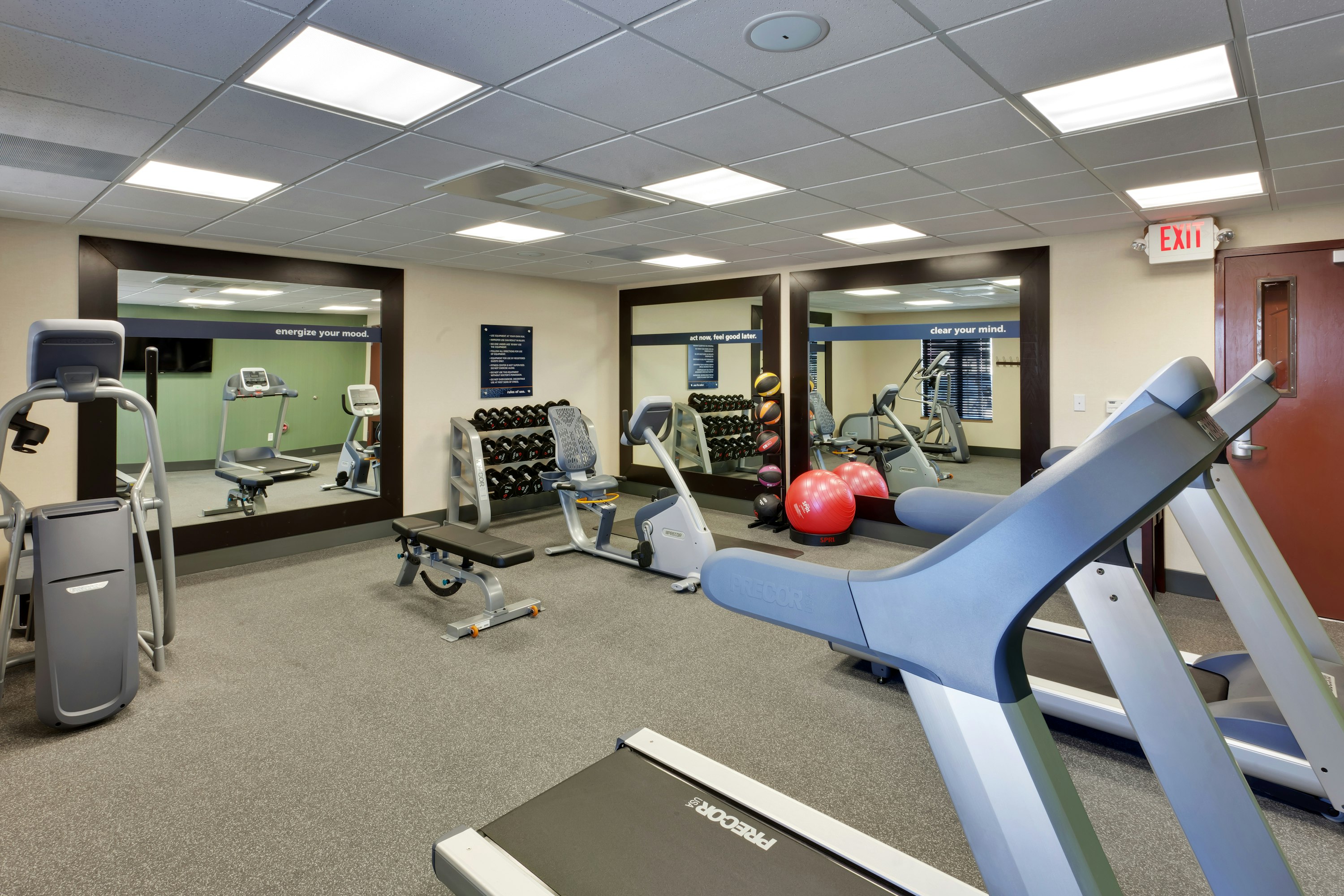 Hampton Inn & Suites Fresno-Northwest, CA 14/33