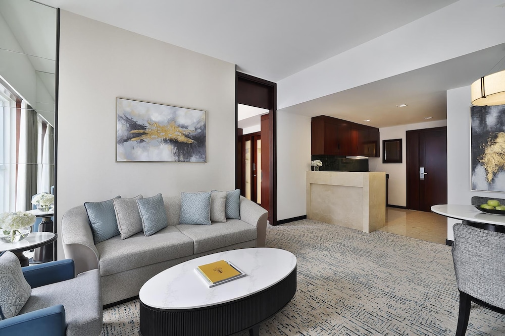 Dusit Thani Dubai 31/50