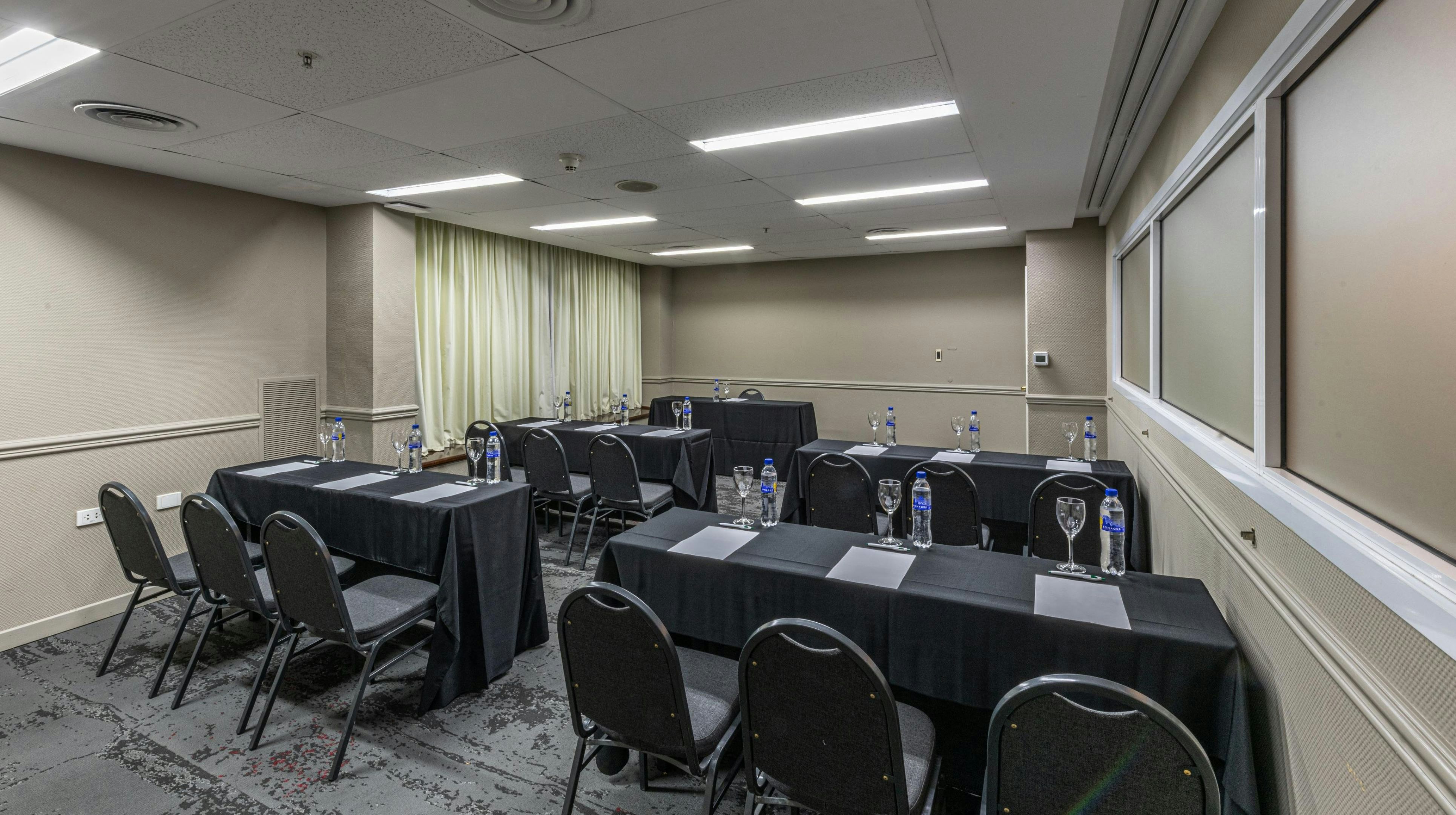Holiday Inn Cordoba 63/76