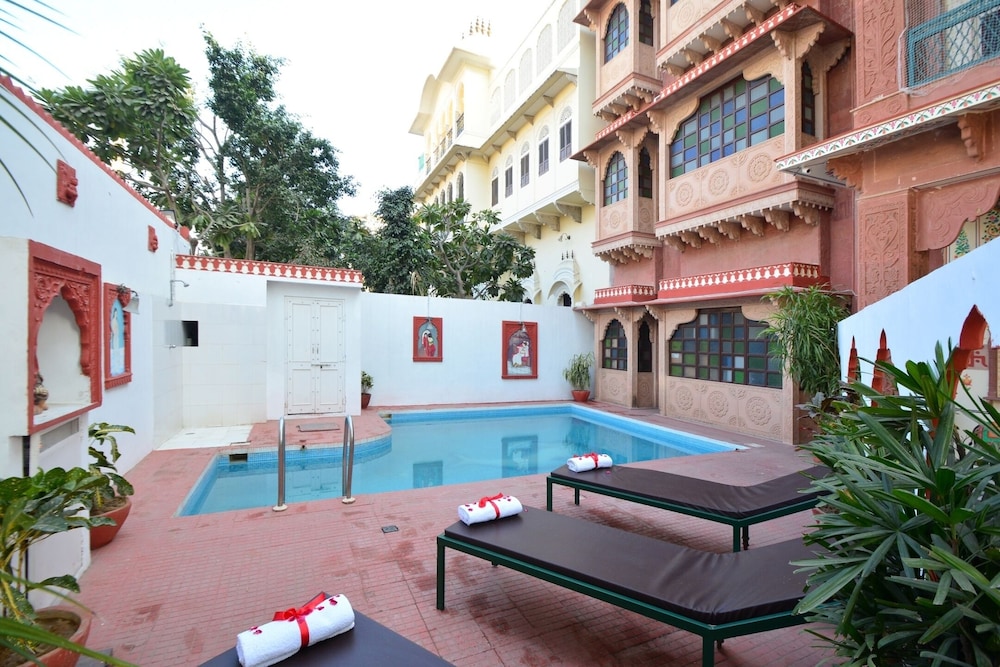 Mahal Khandela 29/32