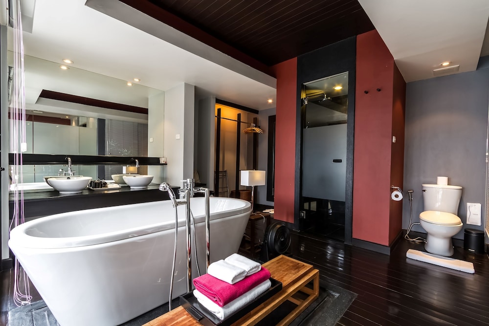 LoogChoob Homestay 57/61