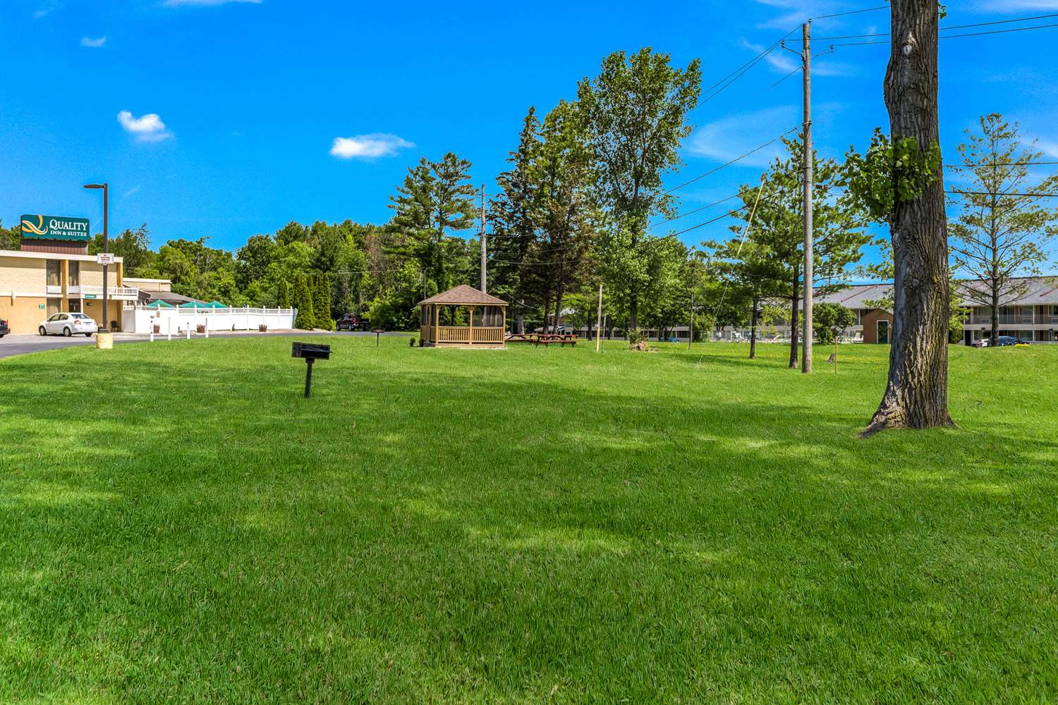Quality Inn & Suites Plattsburgh 38/41