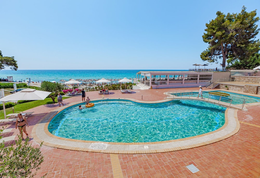 Elani Bay Resort 45/50