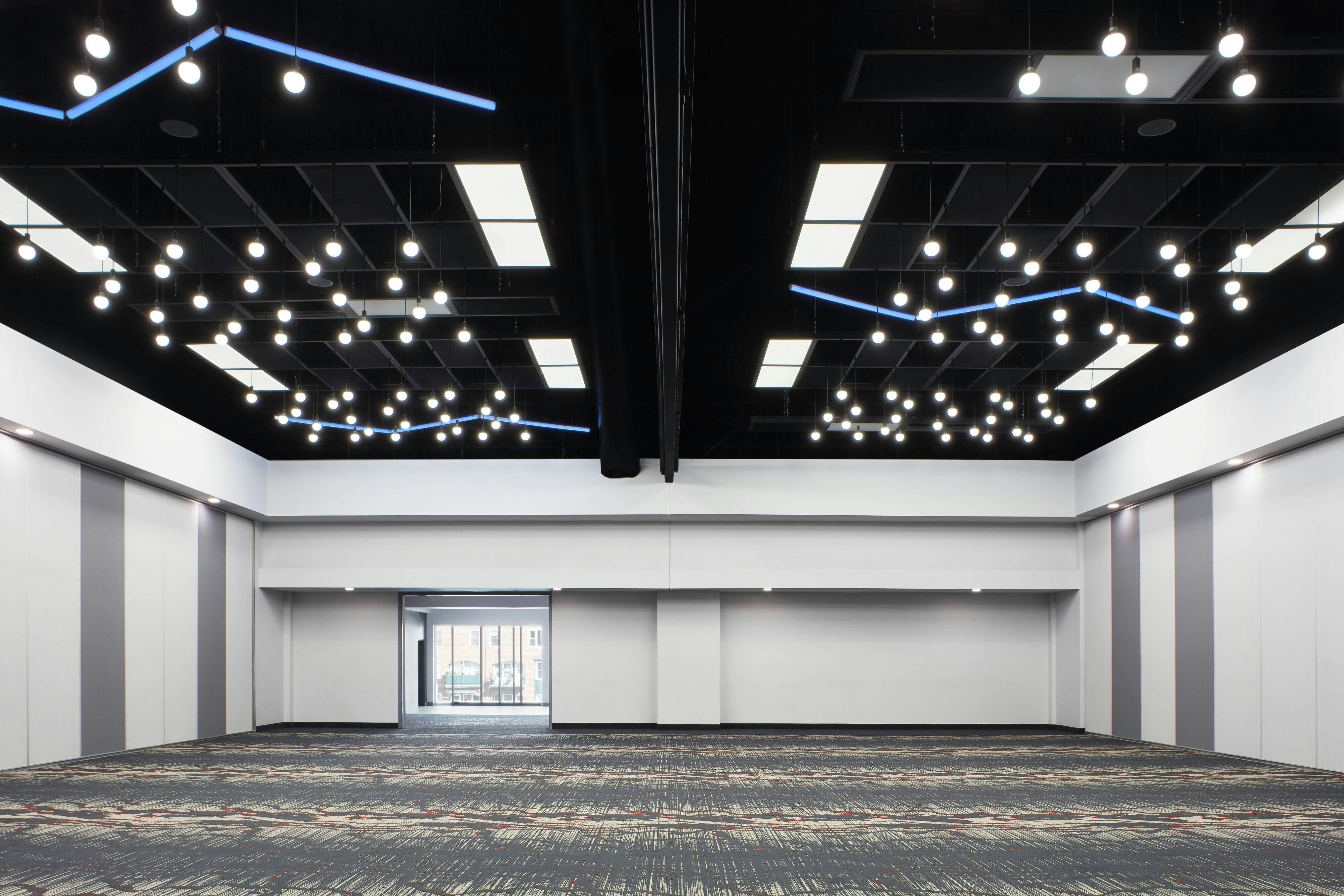 DELTA HOTELS BY MARRIOTT TROIS RIVIERES CONFERENCE CENTRE 16/19