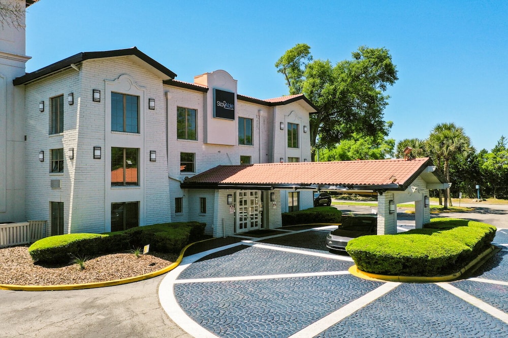 Motel 6 Jacksonville Fl Airport Area South 52/60