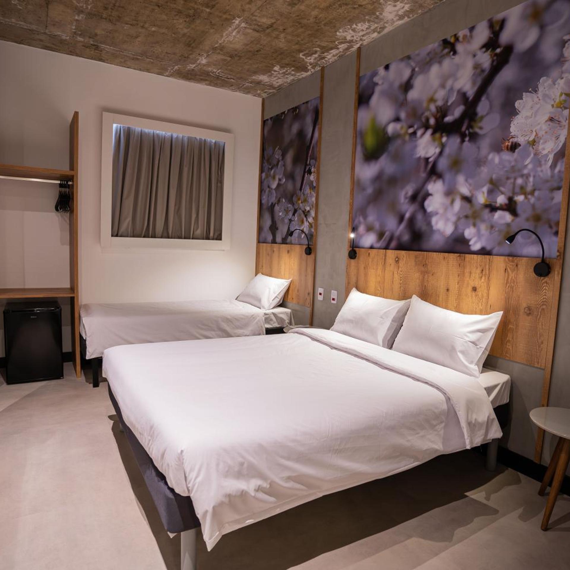 Campos de Holambra Inn 18/50