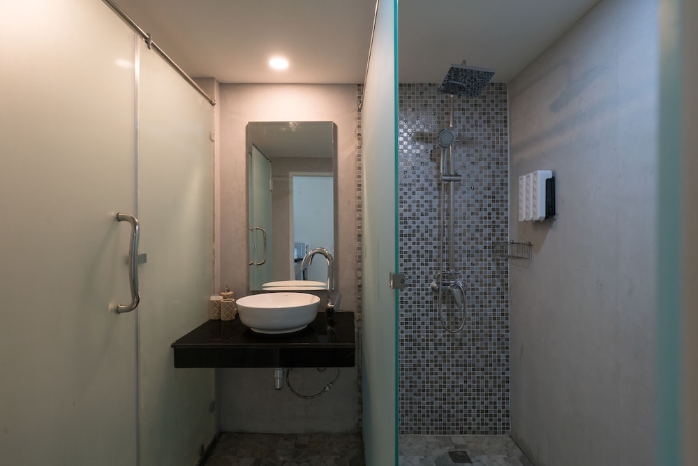 Destinaation Patong Boutique By The Sea 53/55