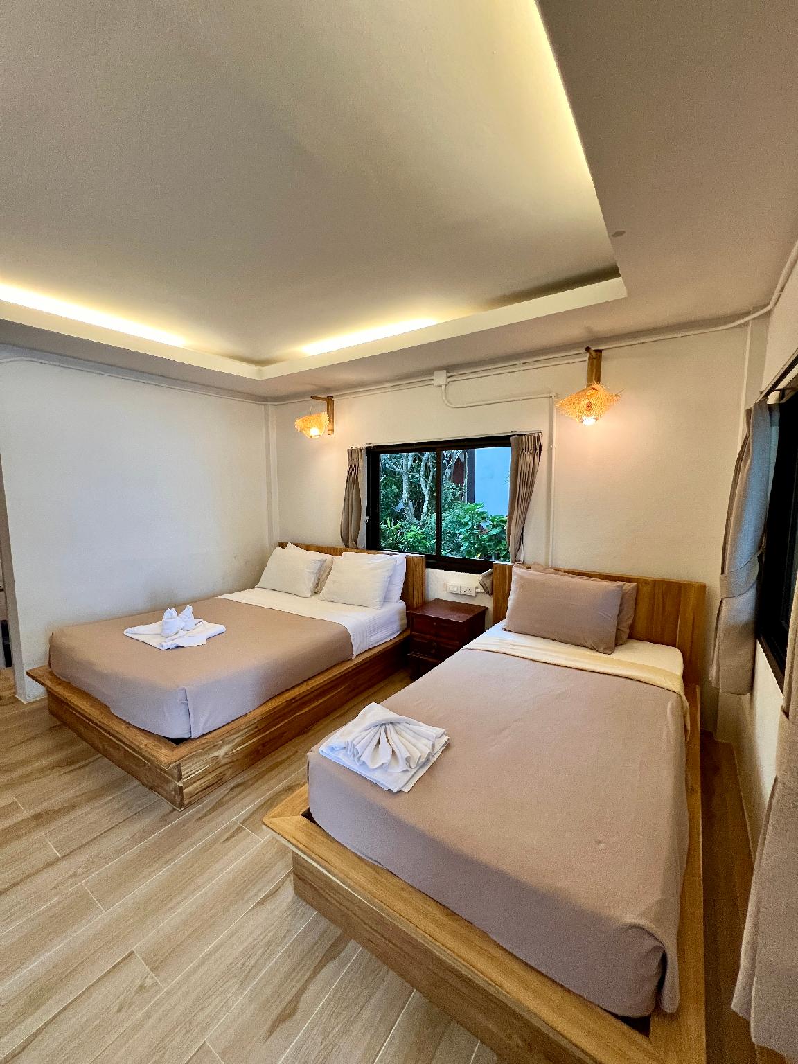 Comfort, Bungalow, 1 Double and 1 Single Bed, Beach Front