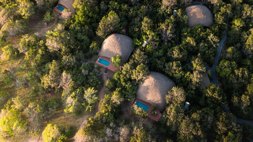 Uga Chena Huts 19/50