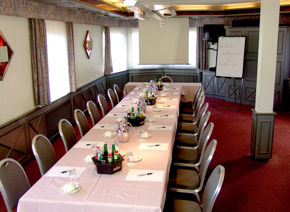 HOTEL COELLNER HOF 22/24
