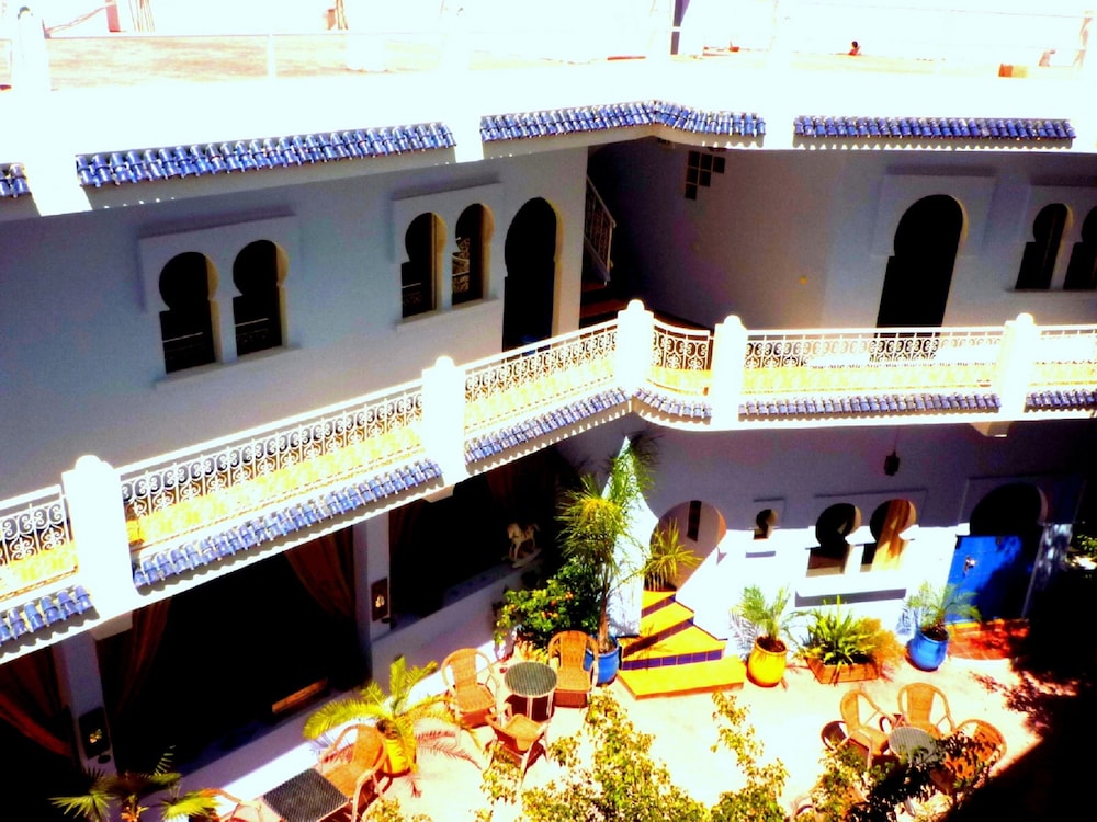 Dar Omar Khayam 1/50