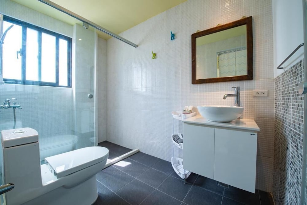 Here B&B 30/34