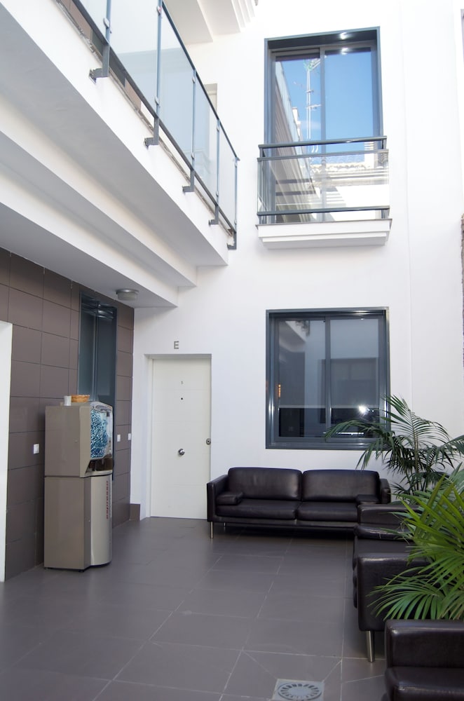 Apartamentos San Pablo 63/67